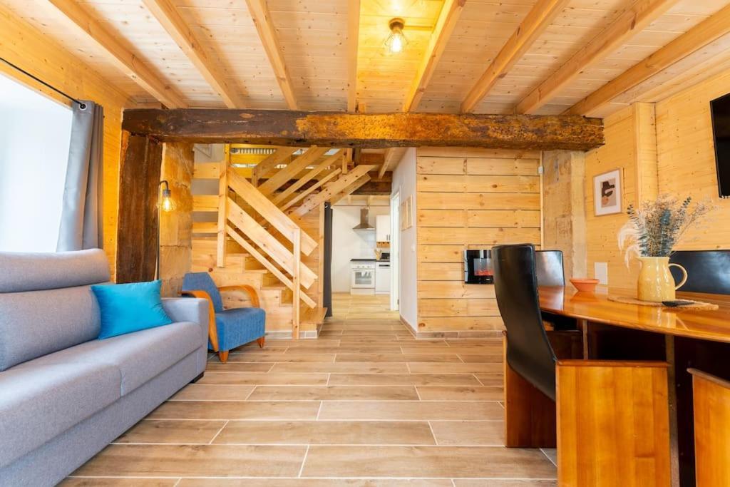 Singular By Urbanhosting Holiday home